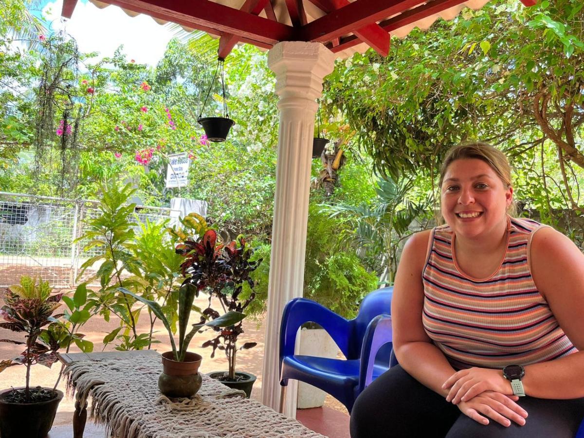 Lake House Homestay Anuradhapura Exterior photo