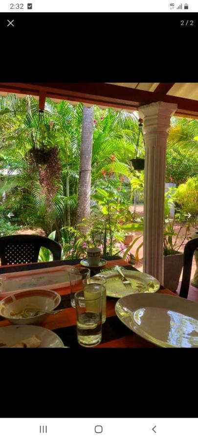 Lake House Homestay Anuradhapura Exterior photo